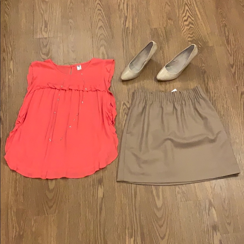 NWT tan JCrew skirt 💫 - Picture 2 of 7